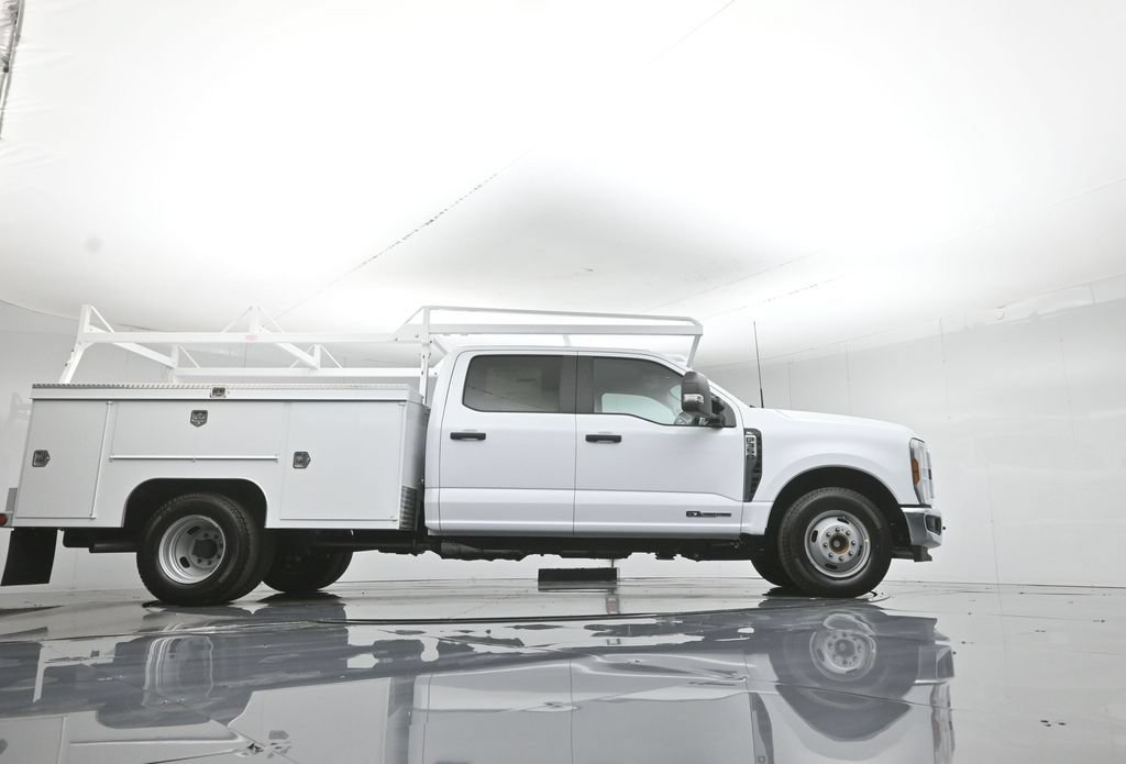 New 2026 Ford F350 XL w/ XL Chrome Package RWD image 57