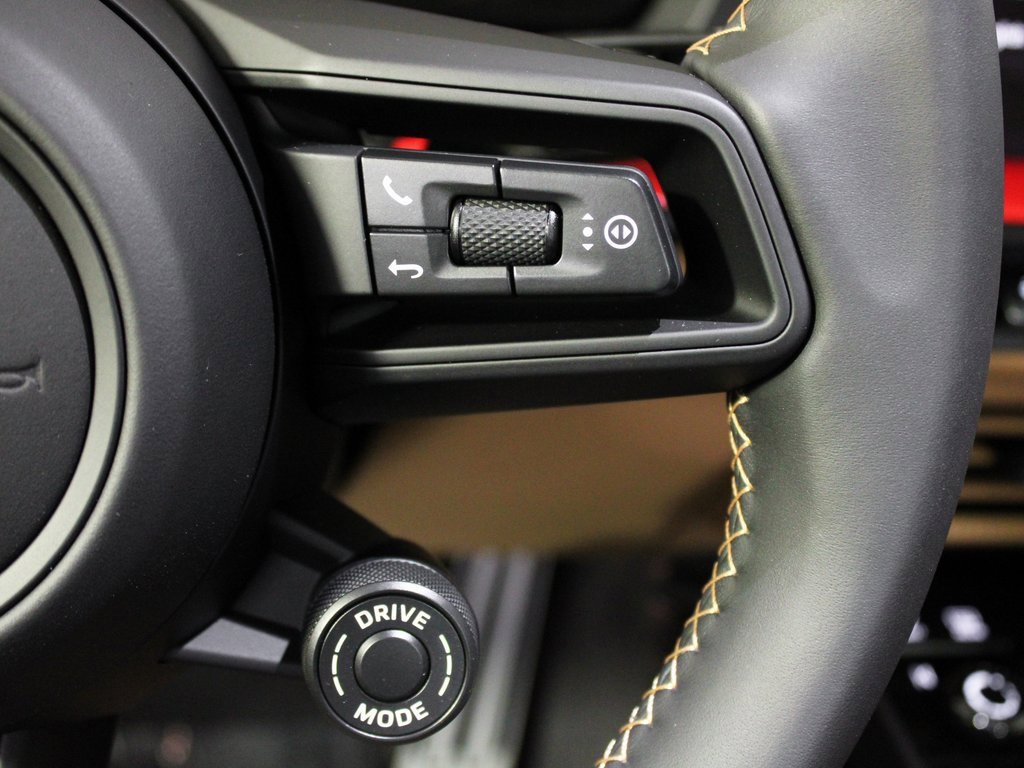 Used 2026 Porsche 911 GT3 image 25