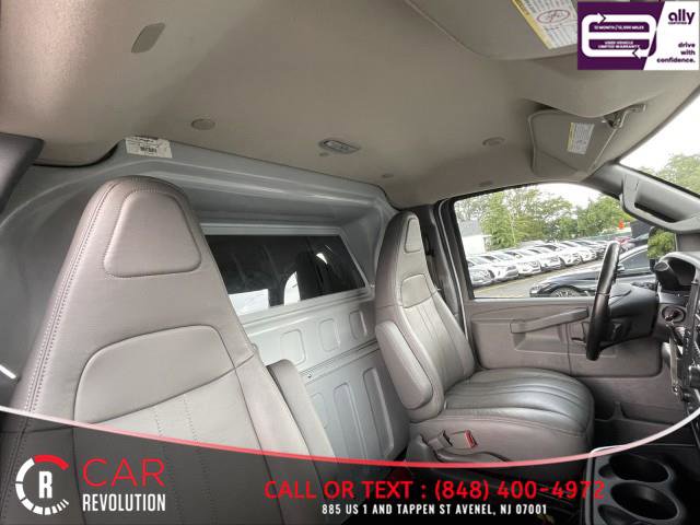Used 2019 Chevrolet Express 2500 Extended w/ Enhanced Convenience Package image 28