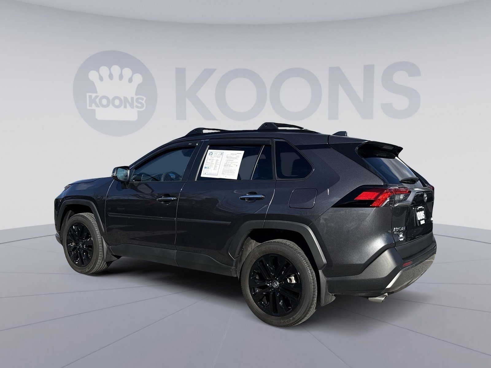 Used 2023 Toyota RAV4 Limited image 4