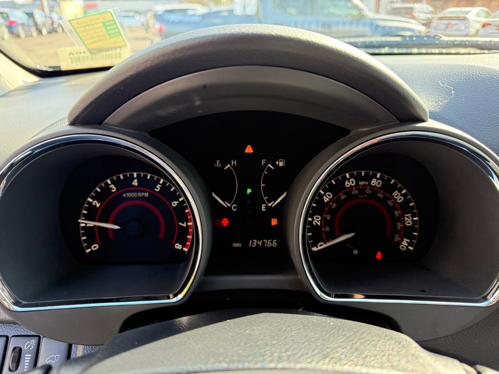 Used 2013 Toyota Highlander Limited image 36