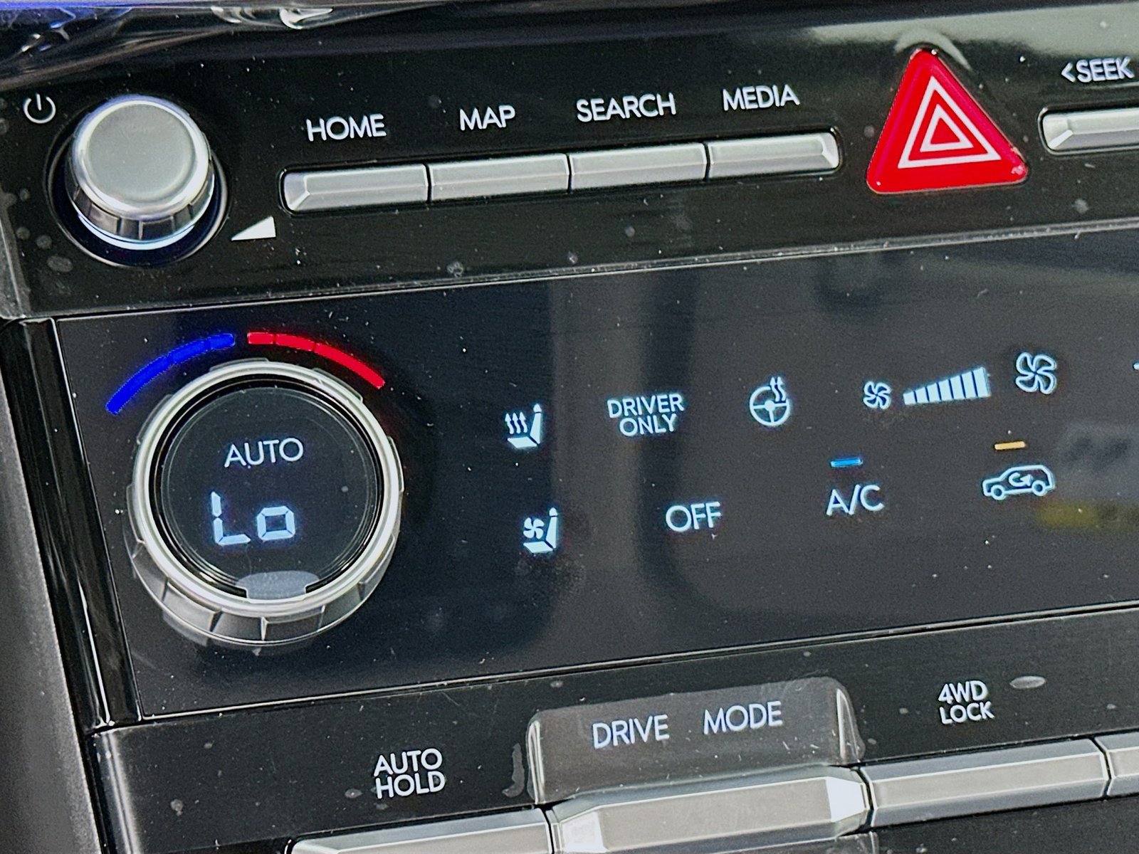 New 2026 Hyundai Santa Fe Limited AWD/4WD image 20