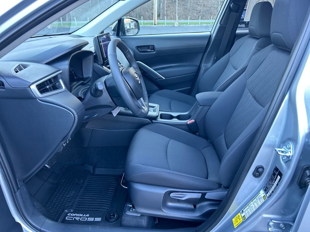 New 2026 Toyota Corolla Cross LE image 17