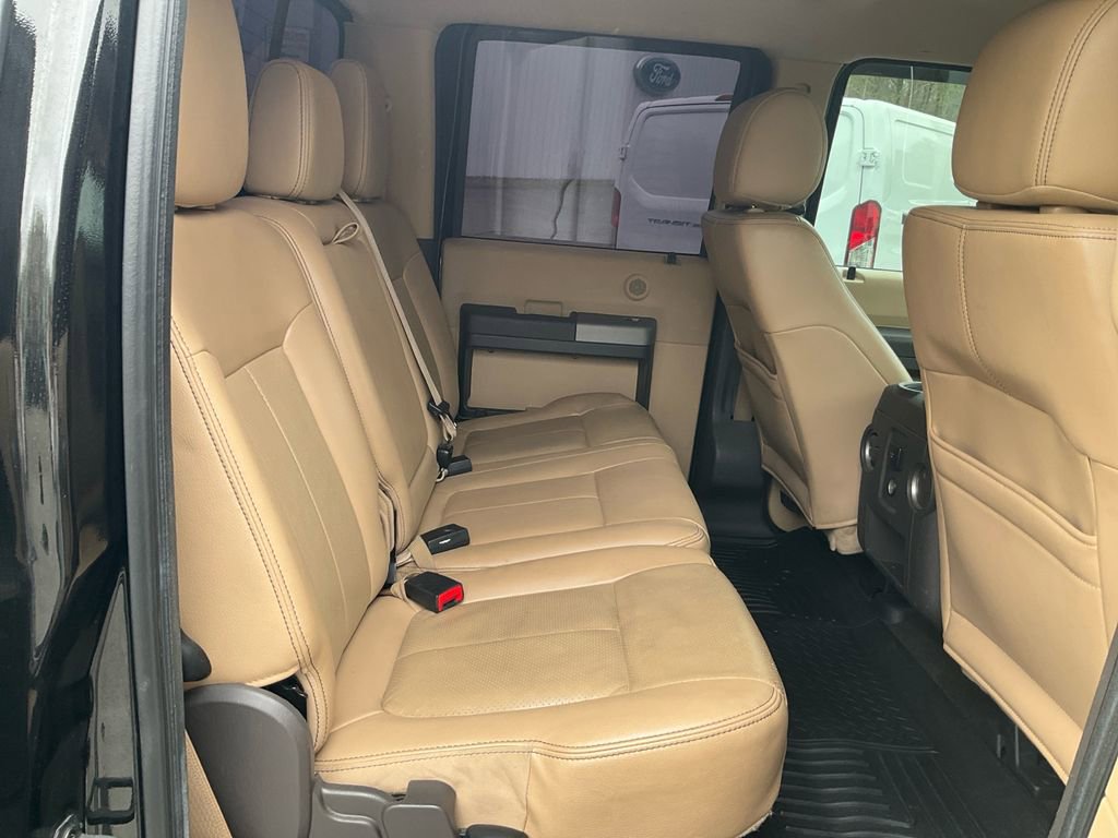 Used 2014 Ford F250 Lariat image 13