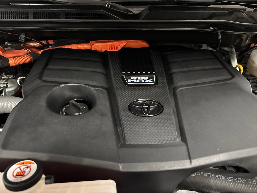 Used 2023 Toyota Sequoia Platinum image 13