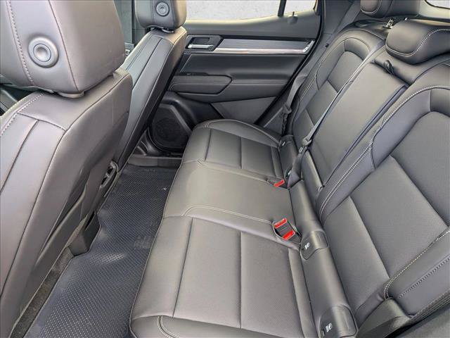 New 2026 GMC Terrain Elevation w/ Elevation Premium Package AWD/4WD image 13