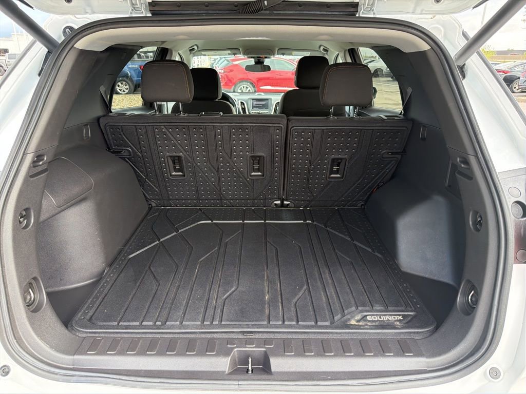 Certified 2024 Chevrolet Equinox LT w/ LPO, Floor Liner Package image 12