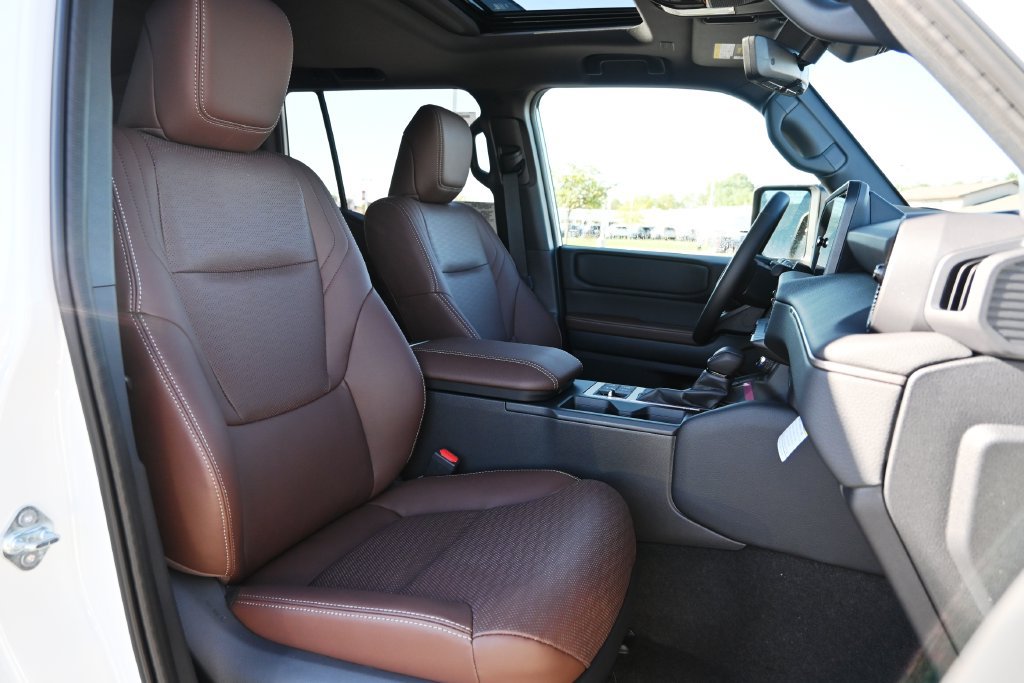 New 2027 Toyota Land Cruiser AWD/4WD image 15