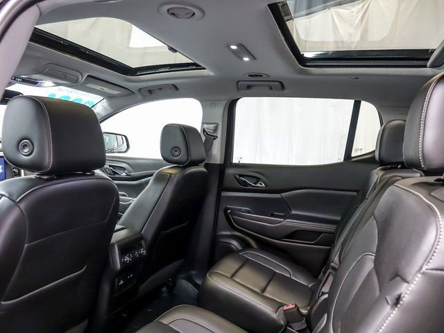 Certified 2021 GMC Acadia SLT w/ Elevation Edition AWD/4WD image 16