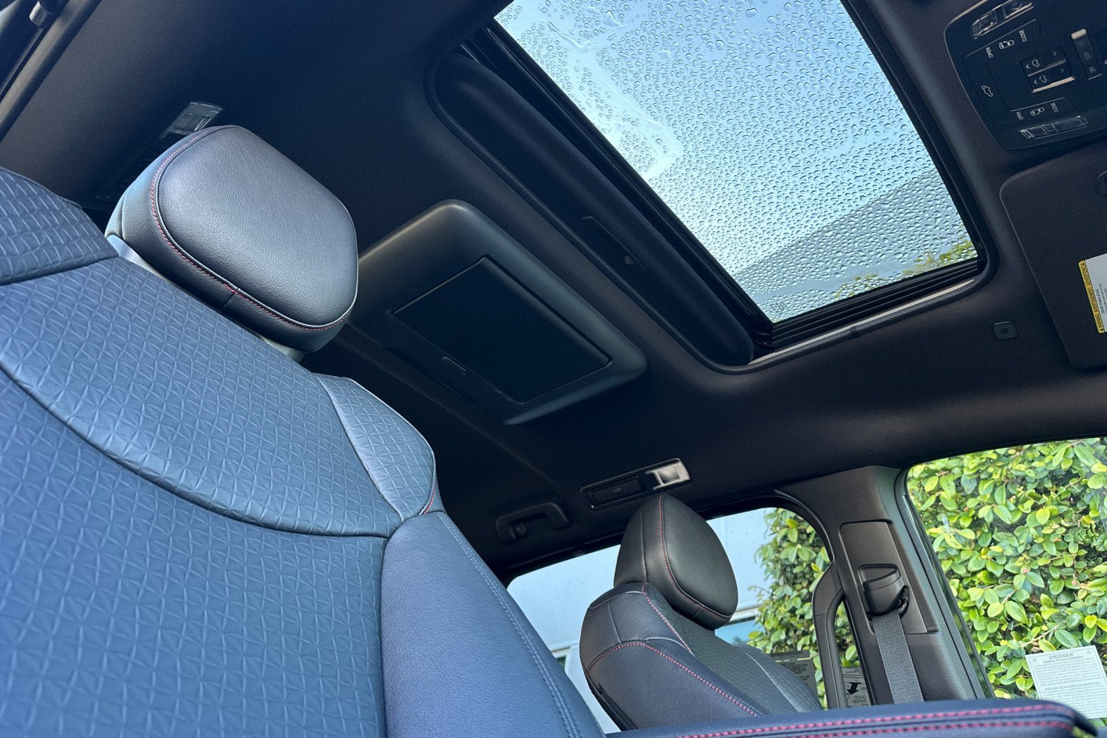 New 2026 Toyota Sienna XSE FWD image 19