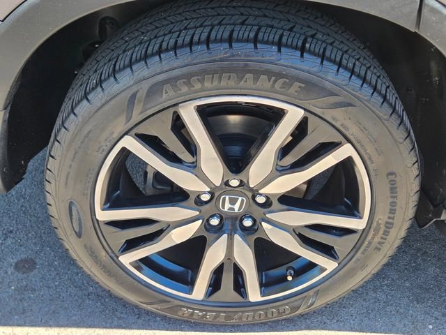 Used 2019 Honda Pilot Touring image 10