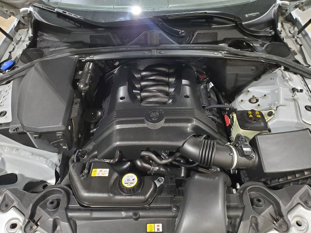 Used 2009 Jaguar XF Luxury image 35