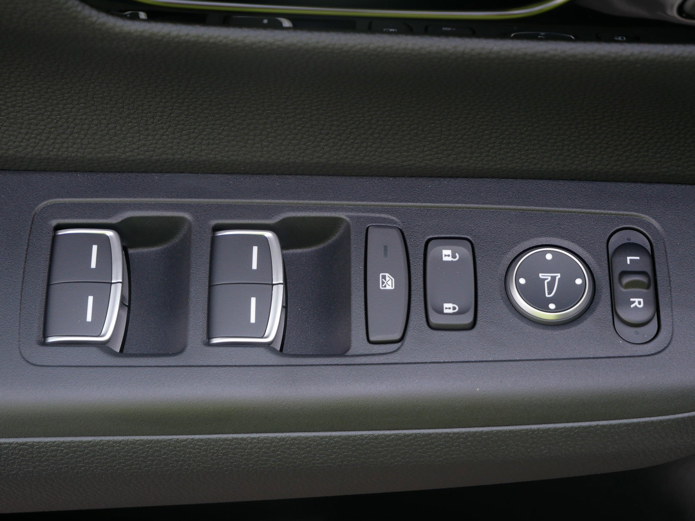 New 2026 Honda CR-V EX-L image 15