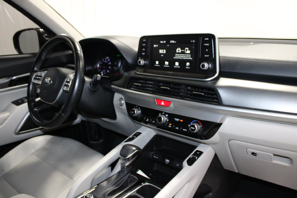 Used 2020 Kia Telluride S FWD image 38