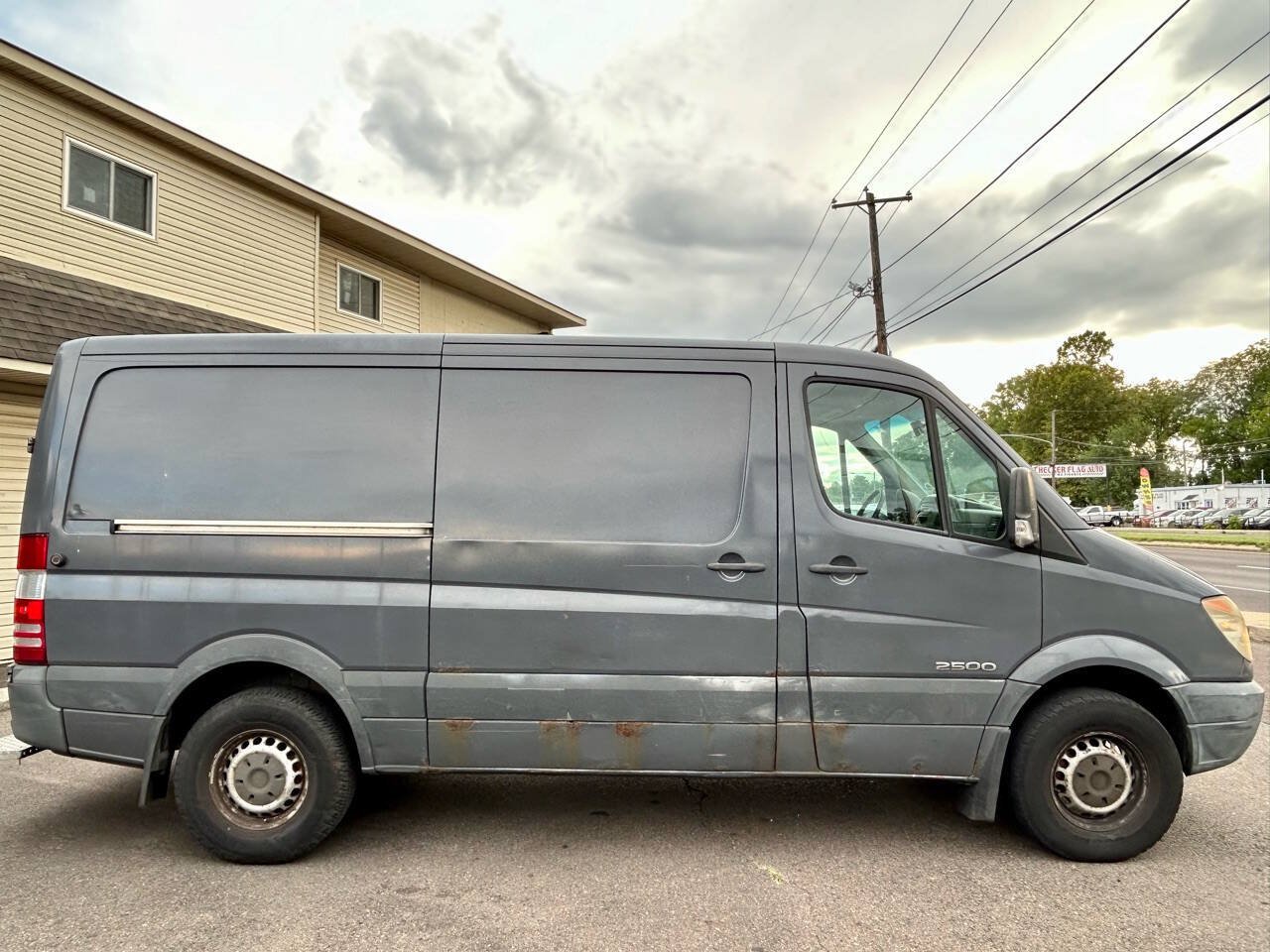 Used 2008 Dodge Sprinter 2500 RWD image 8
