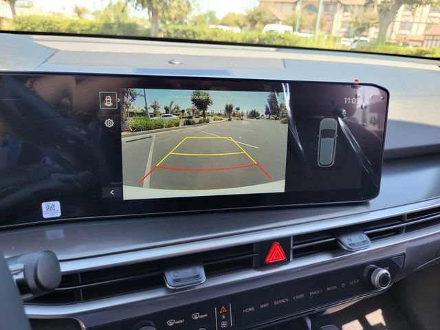 New 2026 Kia Sorento S FWD image 9