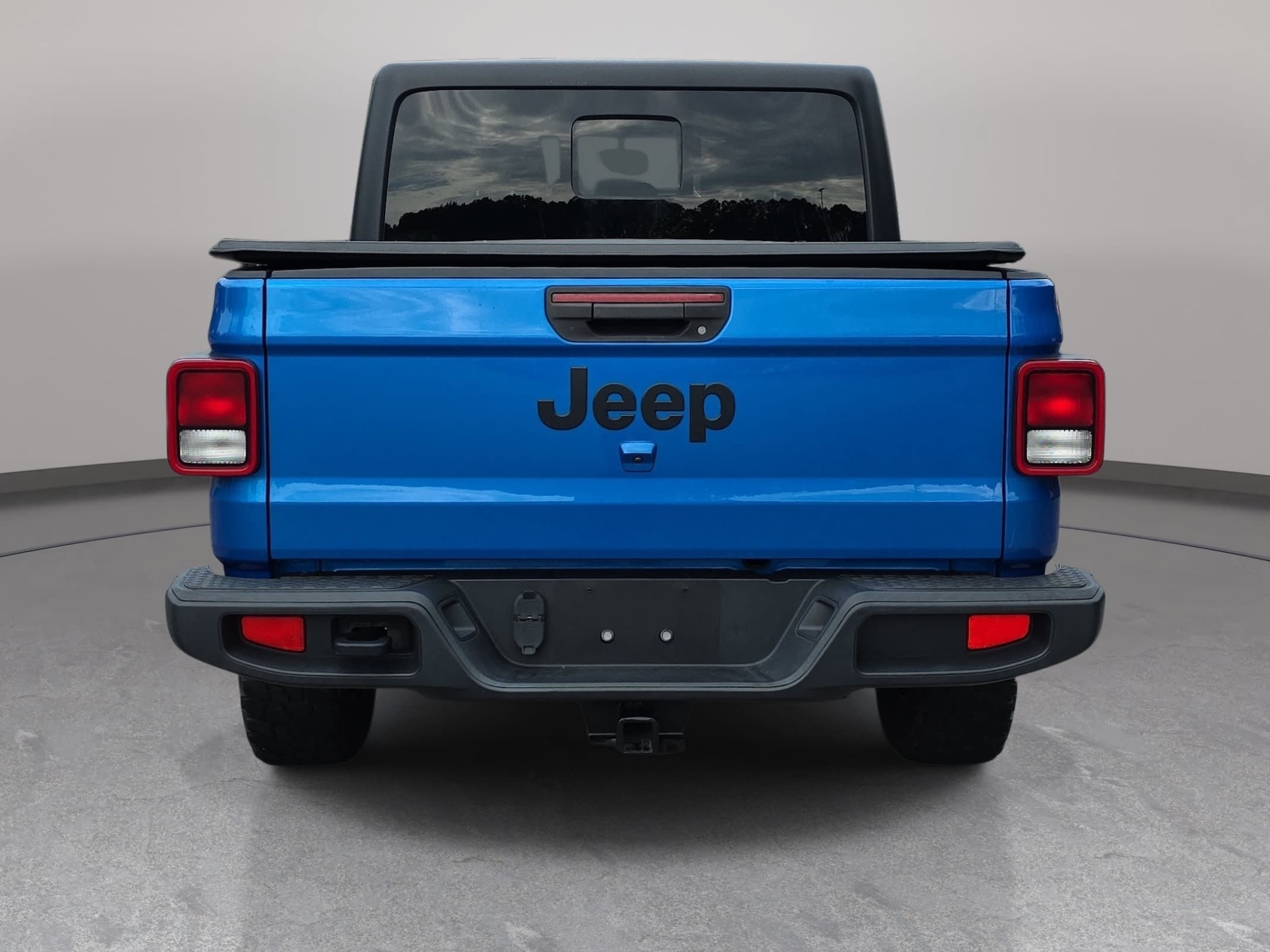 Used 2022 Jeep Gladiator Overland AWD/4WD image 5