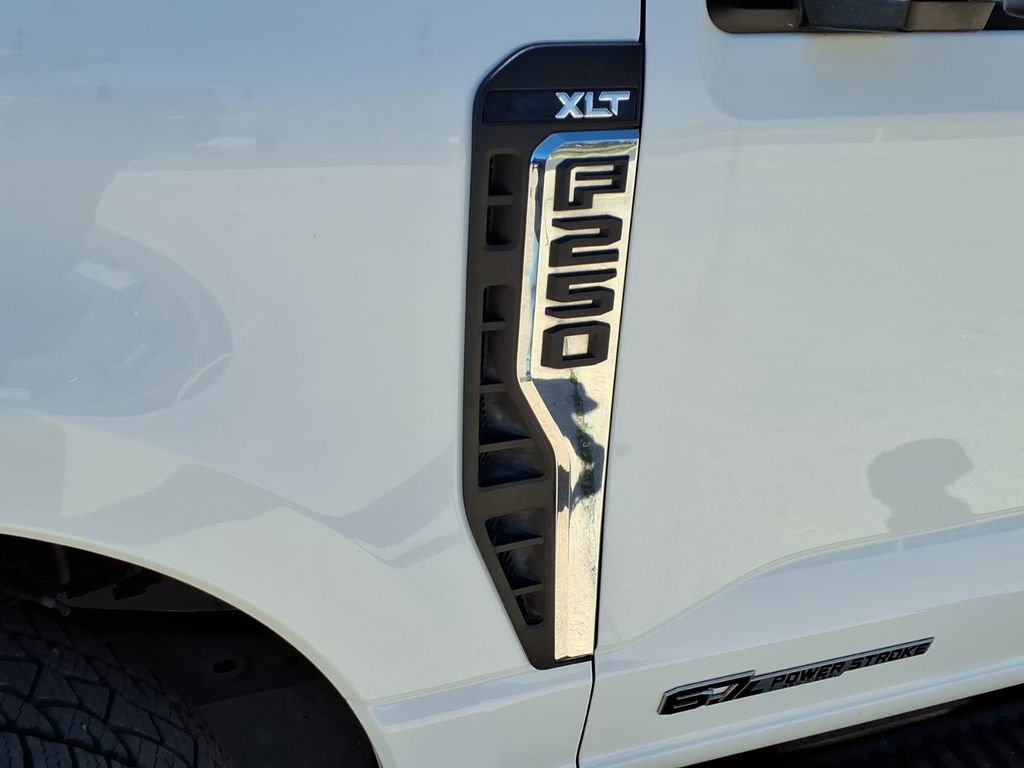 Used 2024 Ford F250 XLT image 10