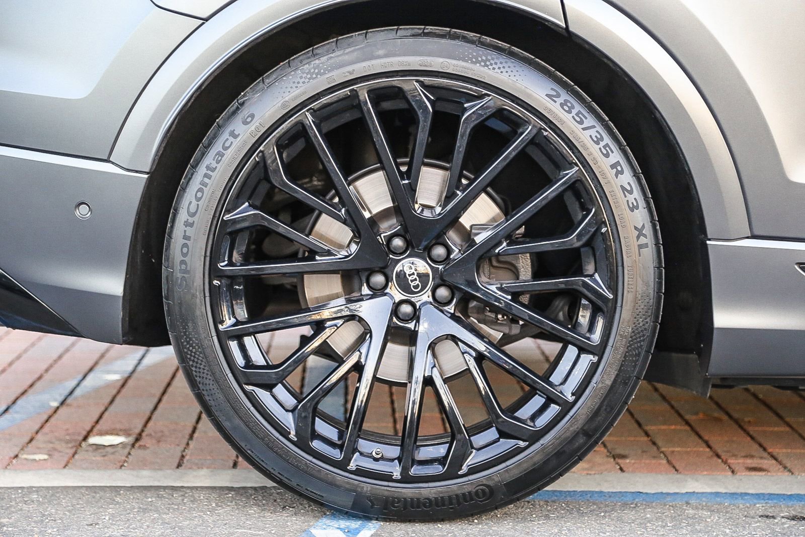 Used 2025 Audi SQ8 Premium Plus image 11