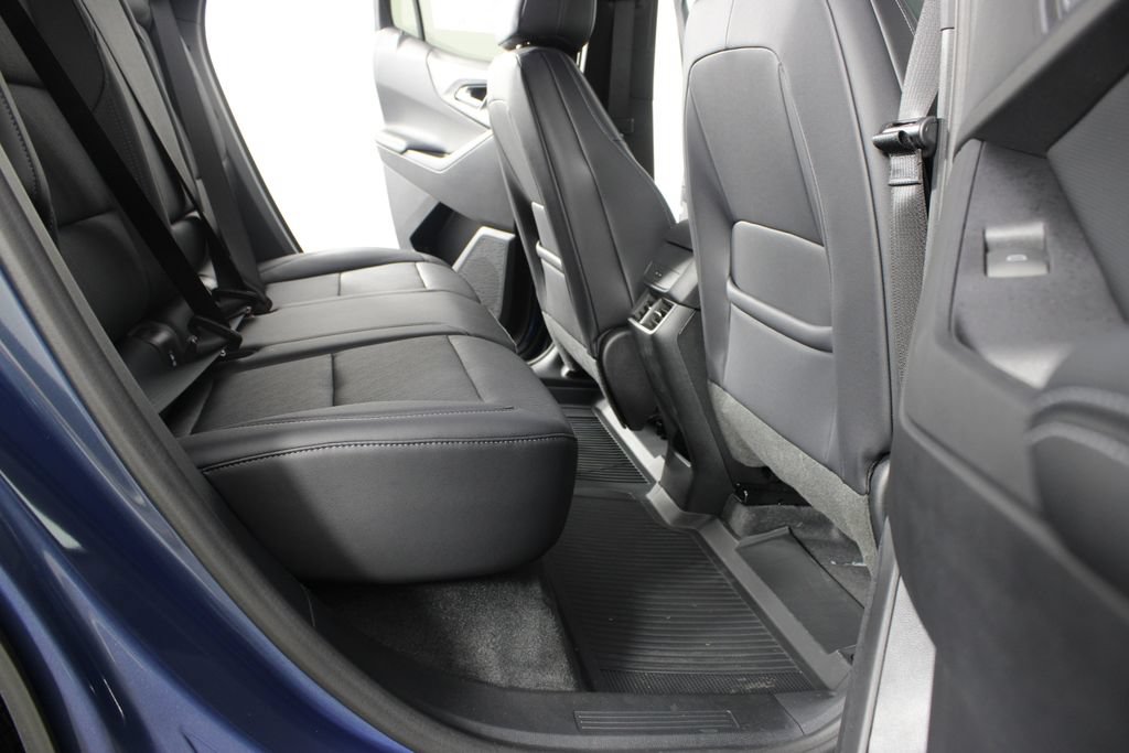 New 2027 Chevrolet Equinox LT w/ Convenience Package II FWD image 19