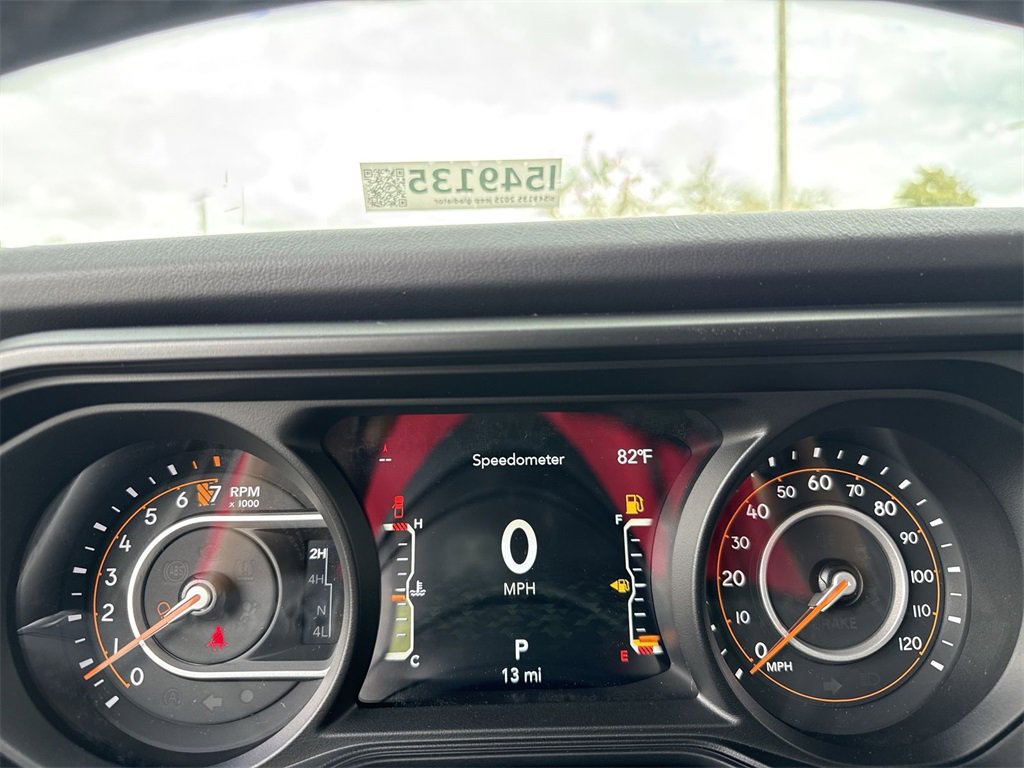 New 2025 Jeep Gladiator Mojave w/ Steel Bumper Group image 18