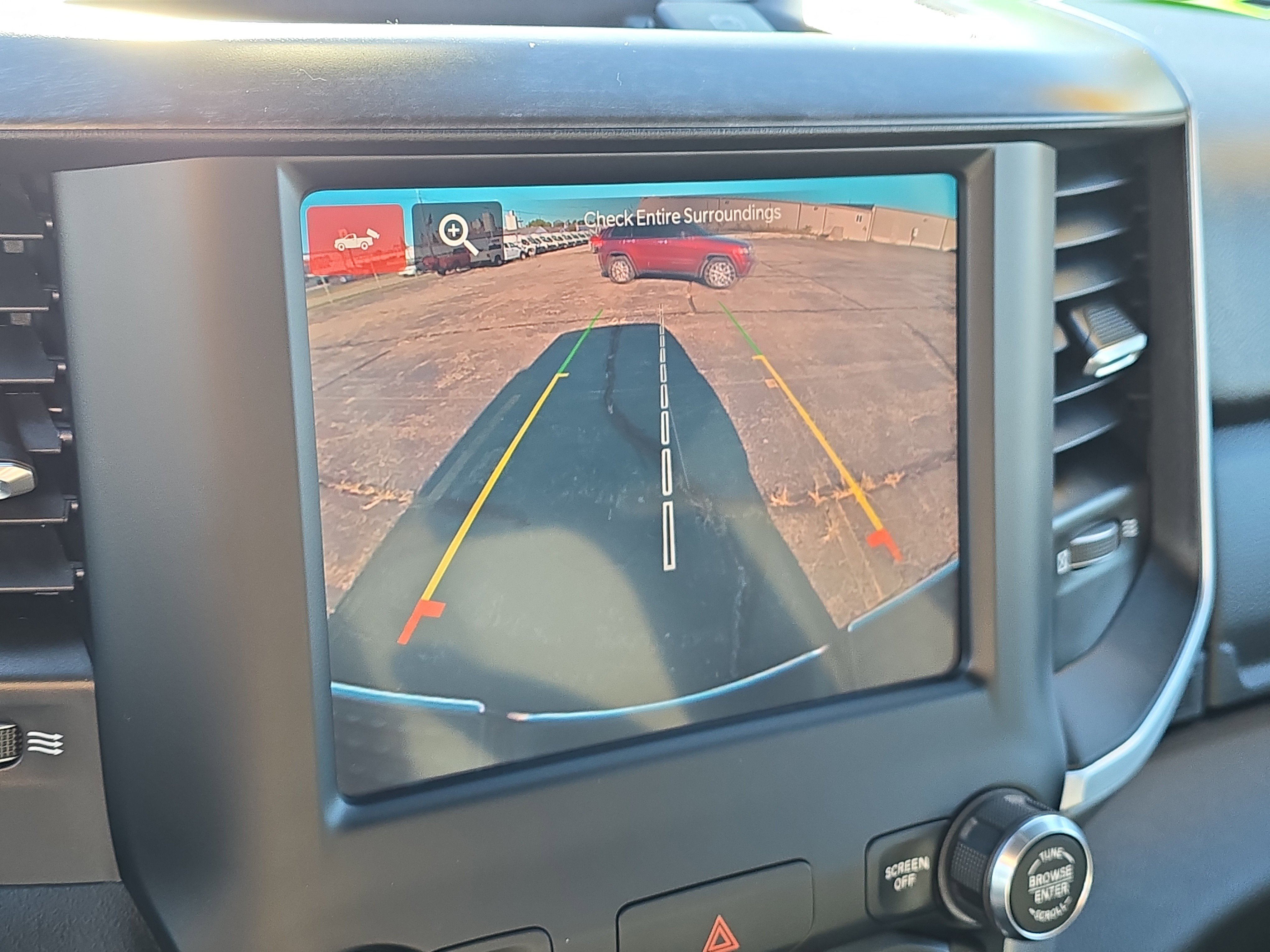 Used 2024 RAM 2500 Big Horn w/ Bed Utility Group image 20