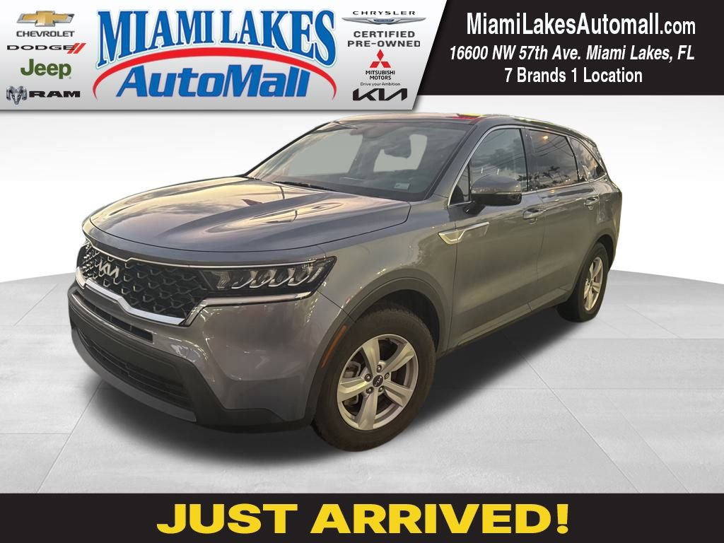 Used 2023 Kia Sorento LX