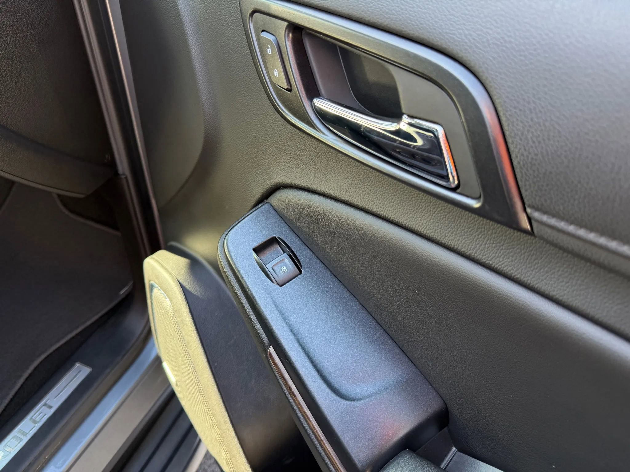 Used 2018 Chevrolet Tahoe LT image 41