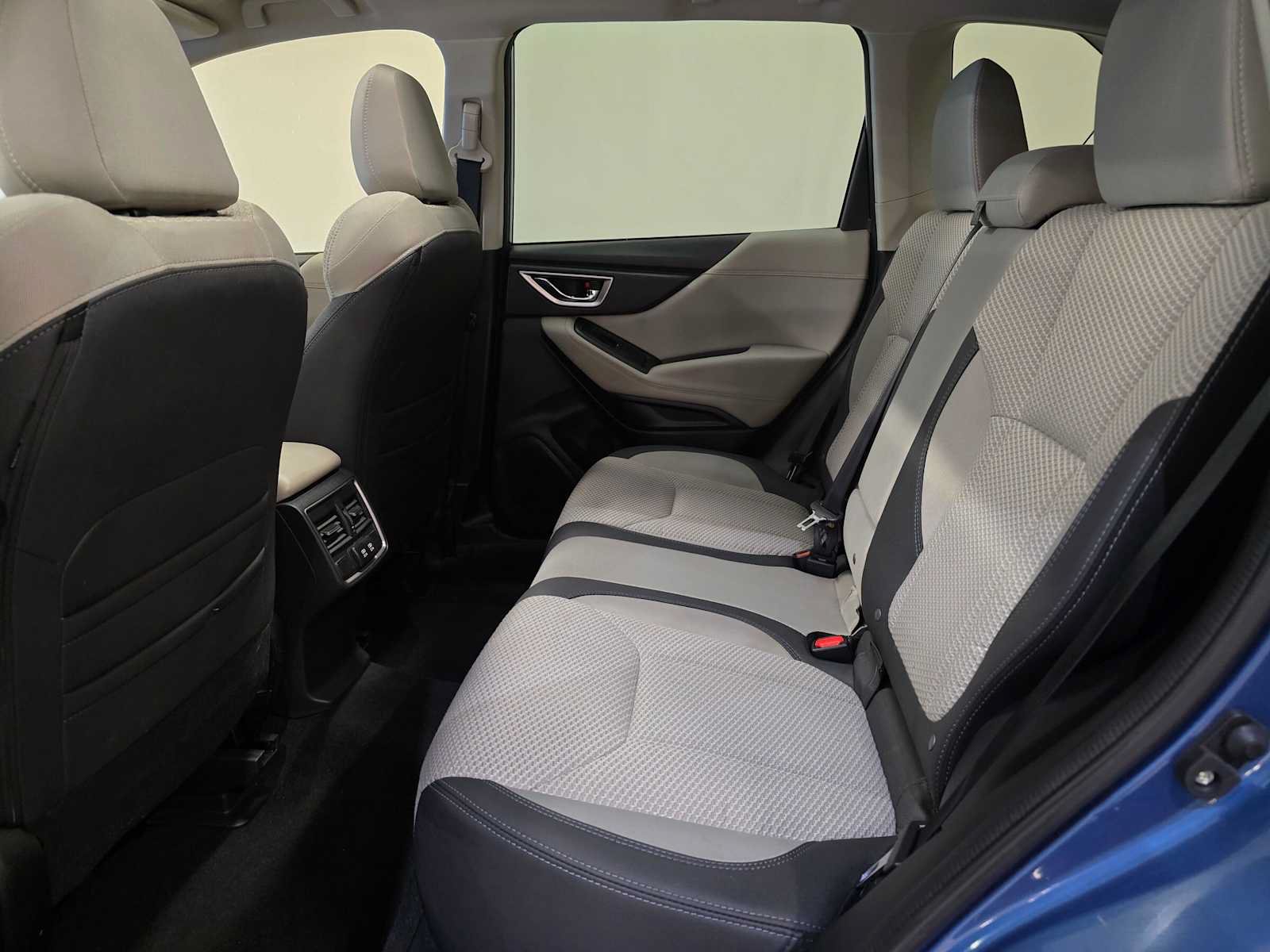 Used 2023 Subaru Forester Premium AWD/4WD image 24