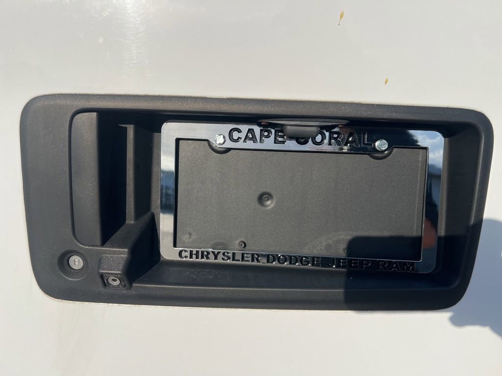 Used 2019 Chevrolet Express 3500 LT w/ LT Preferred Equipment Group RWD image 23