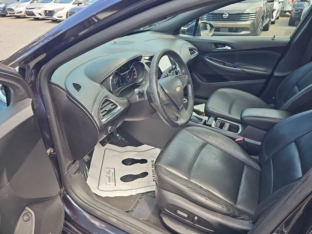 Used 2016 Chevrolet Cruze Premier FWD image 14