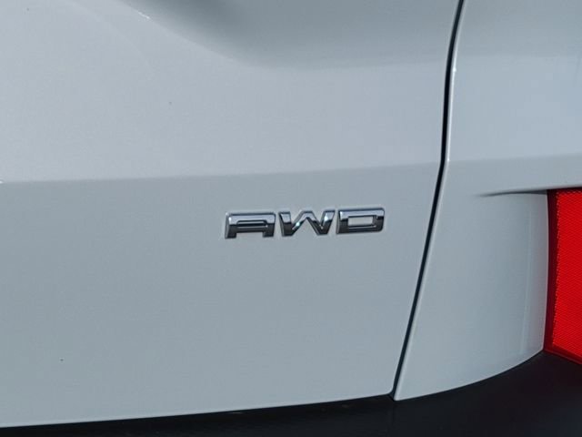 Used 2025 Ford Escape Platinum image 12