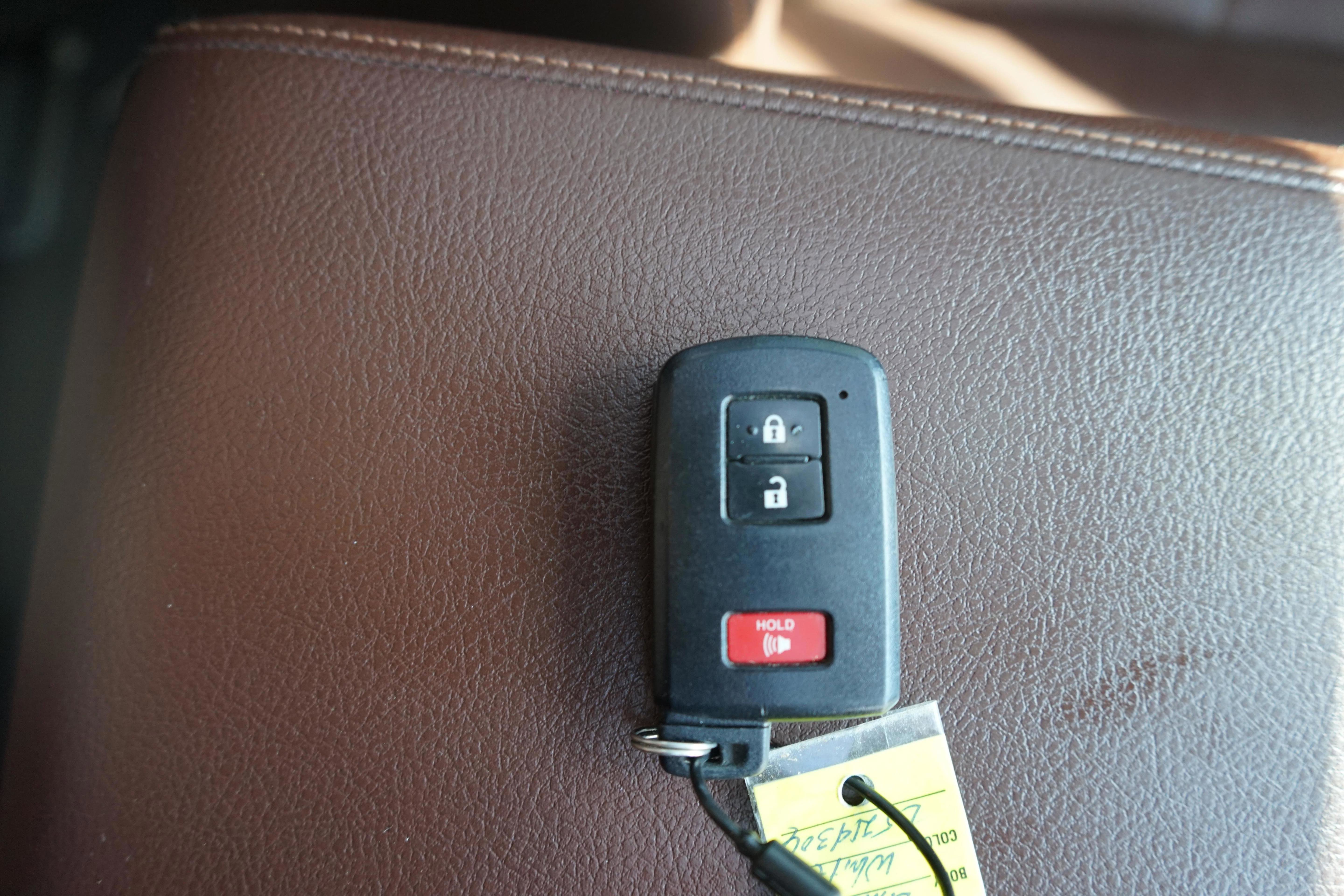 Used 2020 Toyota 4Runner 2WD image 31