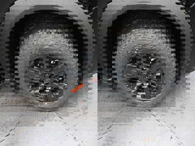 New 2026 Nissan Rogue SV image 32