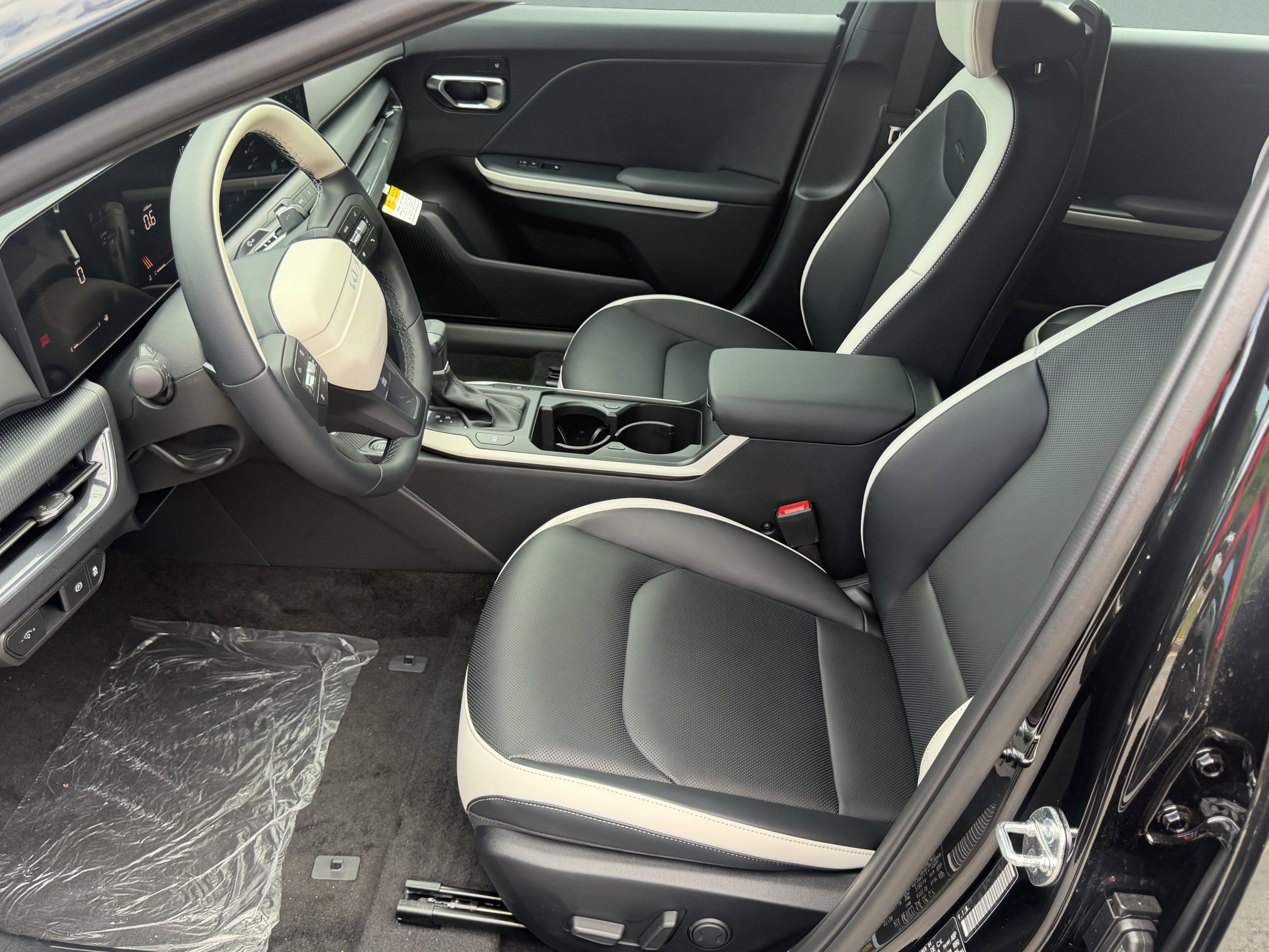 New 2026 Kia K4 GT-Line FWD image 11