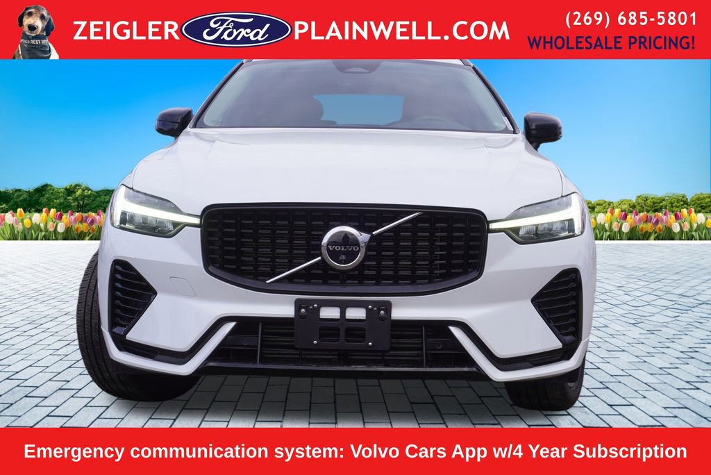 Used 2023 Volvo XC60 T8 Plus w/ Protection Package Premier image 8