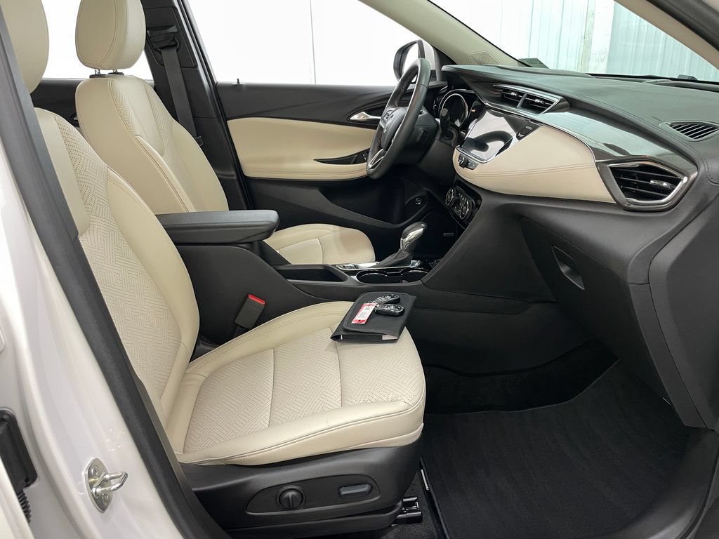 Certified 2023 Buick Encore GX Essence w/ Advanced Technology Package AWD/4WD image 39