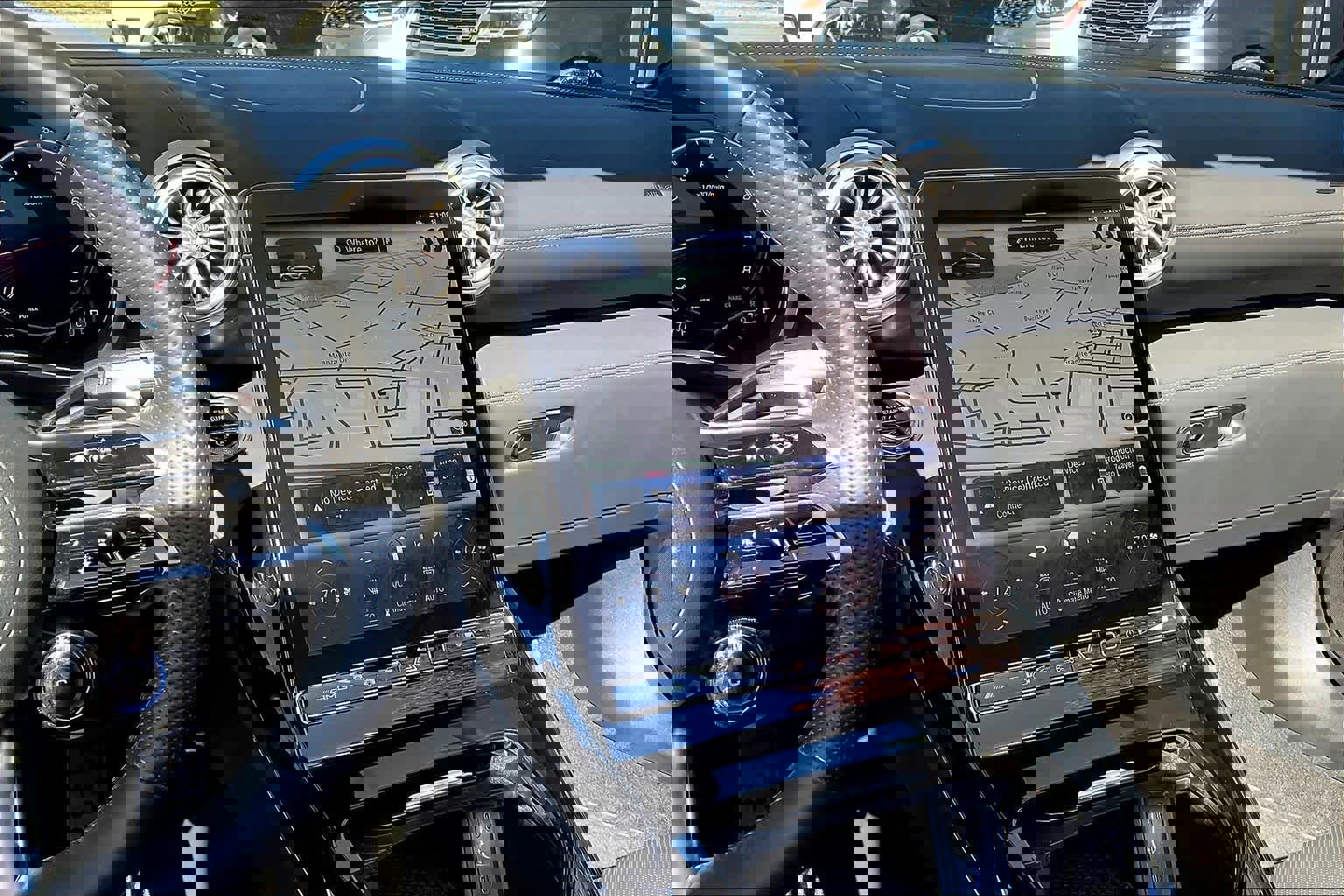 Used 2024 Mercedes-Benz SL 43 AMG image 9