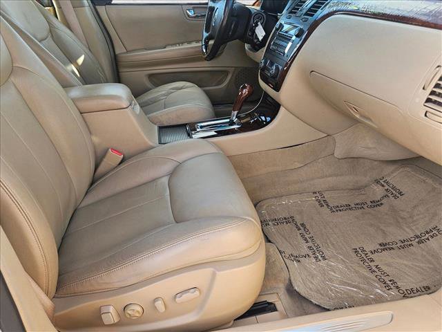 Used 2007 Cadillac DTS Luxury II FWD image 18