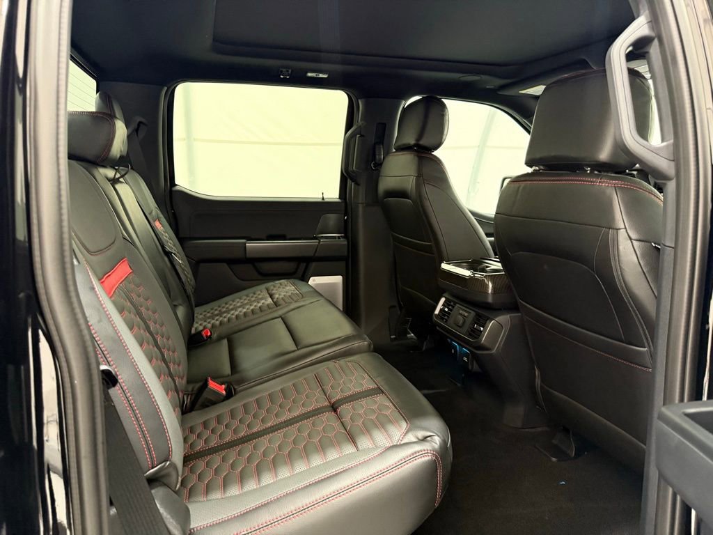 New 2025 Ford F150 Lariat w/ Equipment Group 502A High image 19