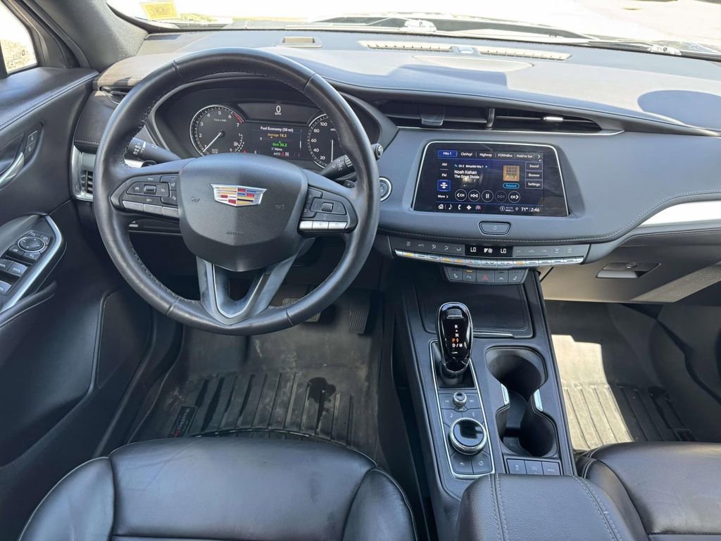Used 2023 Cadillac XT4 Premium Luxury w/ Cold Weather Package AWD/4WD image 12