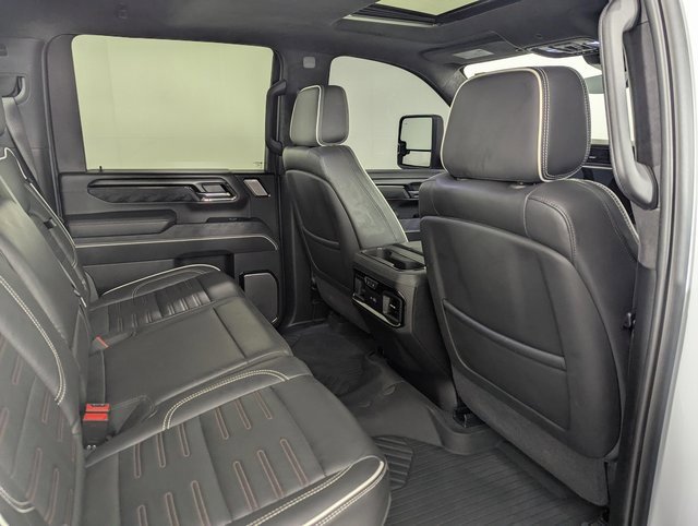 Used 2025 GMC Sierra 2500 AT4X w/ AT4X AEV Edition image 26