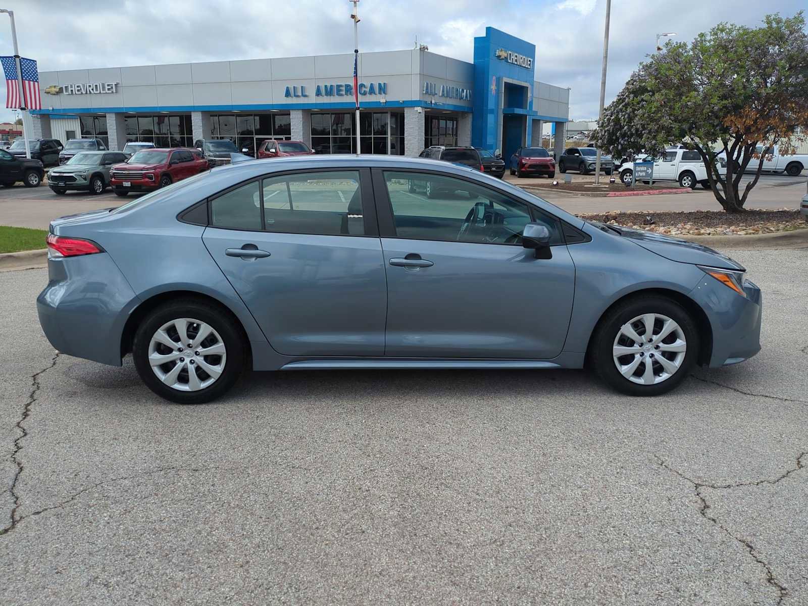 Used 2024 Toyota Corolla LE image 9