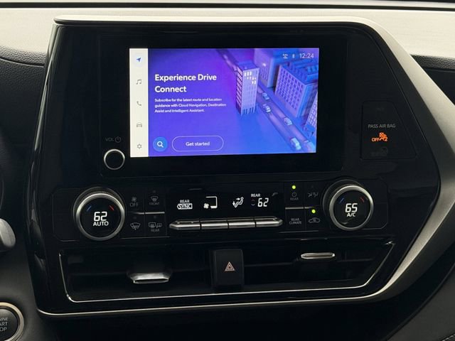 Certified 2025 Toyota Highlander LE FWD image 18