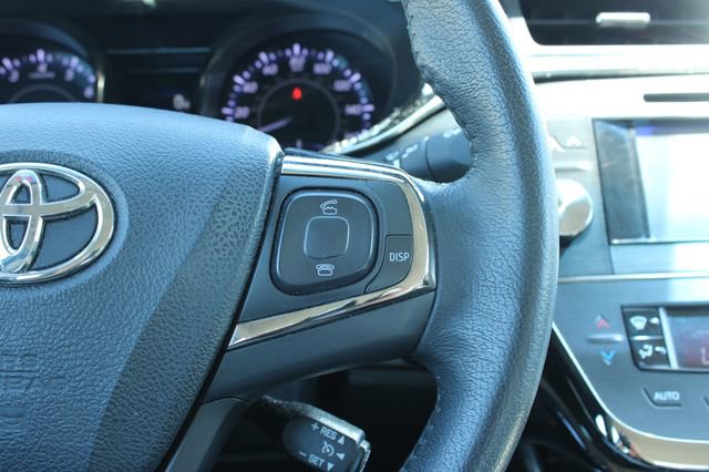 Used 2013 Toyota Avalon XLE FWD image 24