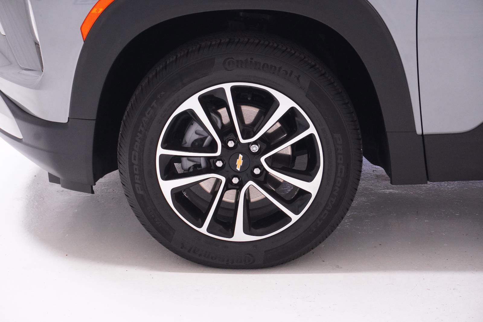 Used 2026 Chevrolet TrailBlazer LT w/ LT Cold Weather Package image 11