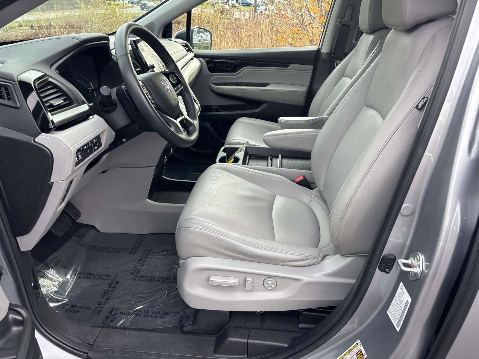 Certified 2023 Honda Odyssey Touring image 12