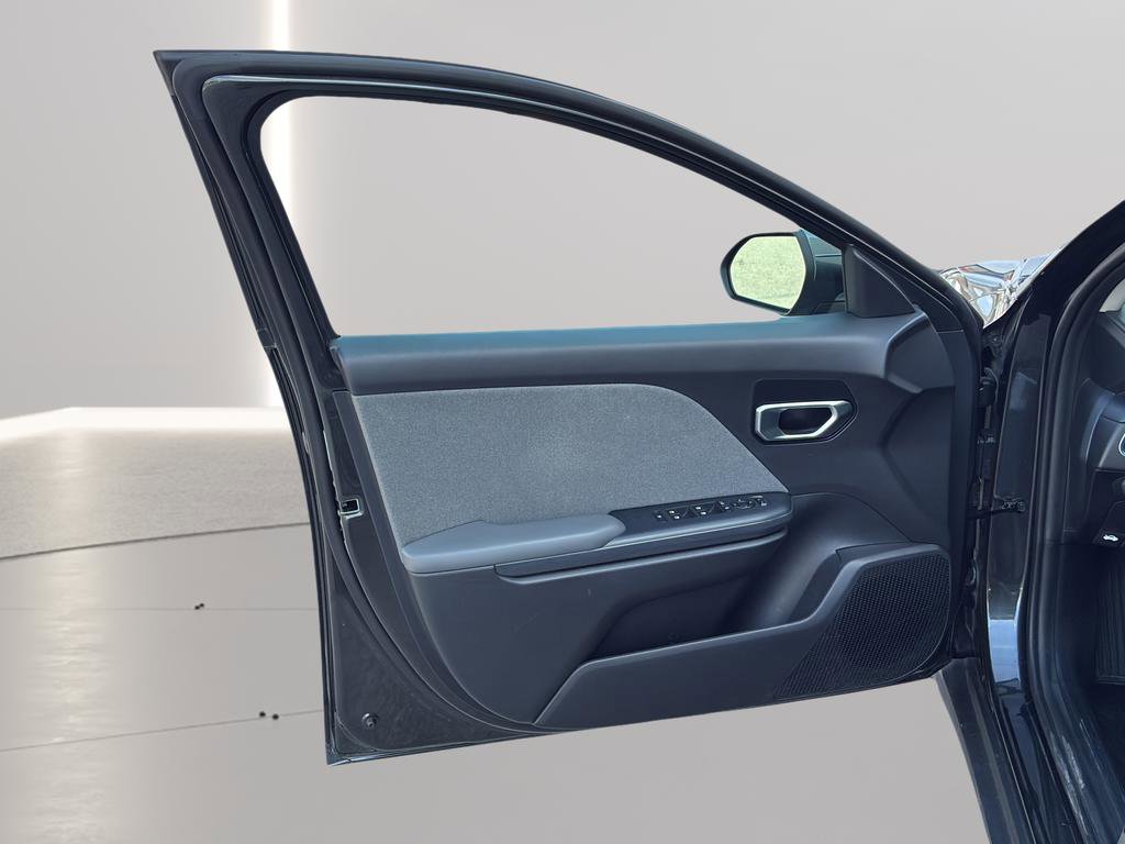 Certified 2025 Kia K4 EX image 11