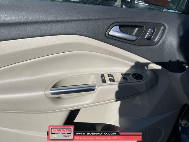 Used 2018 Ford Escape SE image 22