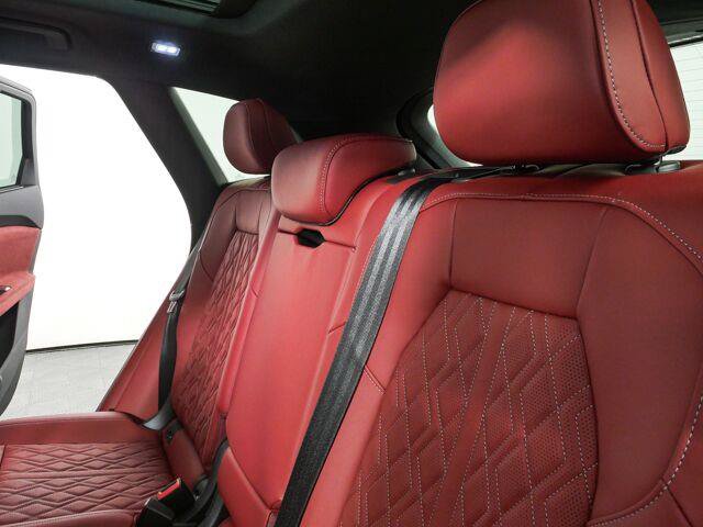 New 2026 Audi SQ5 Prestige AWD/4WD image 36